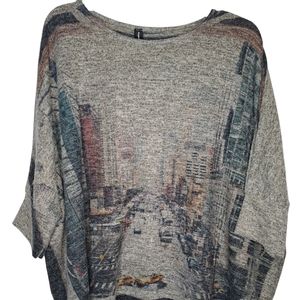 Vintage Italian Fiondotinta Multi-color One Size Poncho Sweater with Cityscape